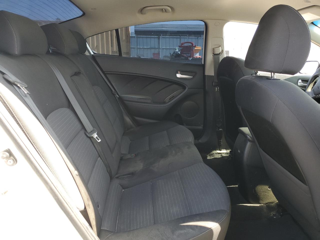 3KPFL4A73JE171029 2018 Kia Forte Lx