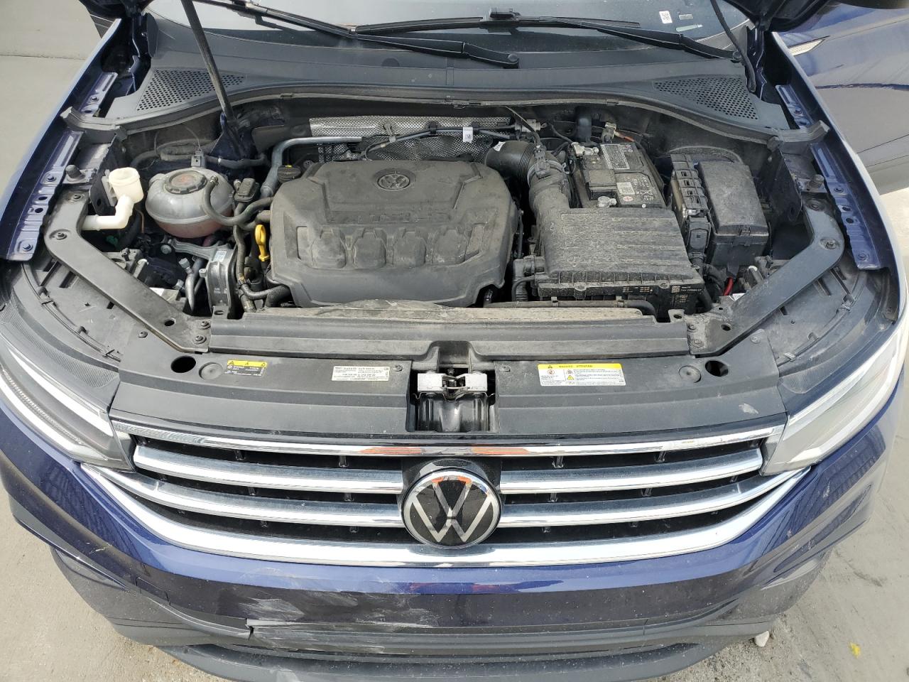 3VV3B7AXXNM103380 2022 Volkswagen Tiguan Se