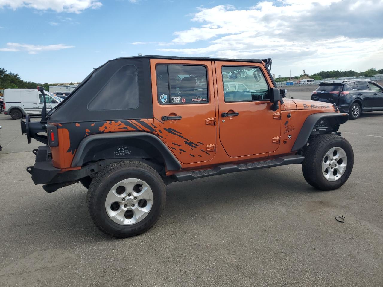 1J4HA5H19AL180664 2010 Jeep Wrangler Unlimited Sahara