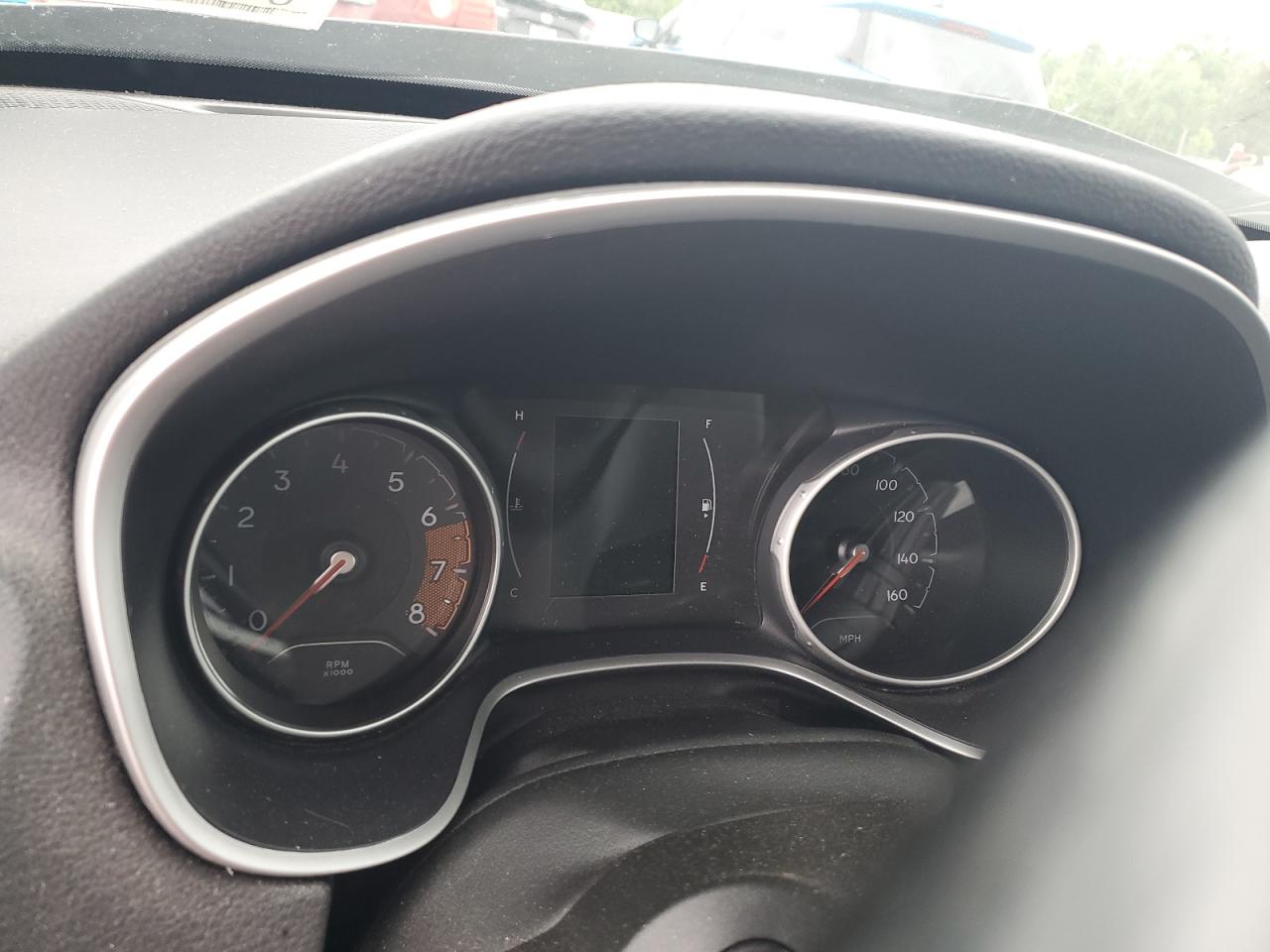 3C4NJDBB9KT813853 2019 Jeep Compass Latitude