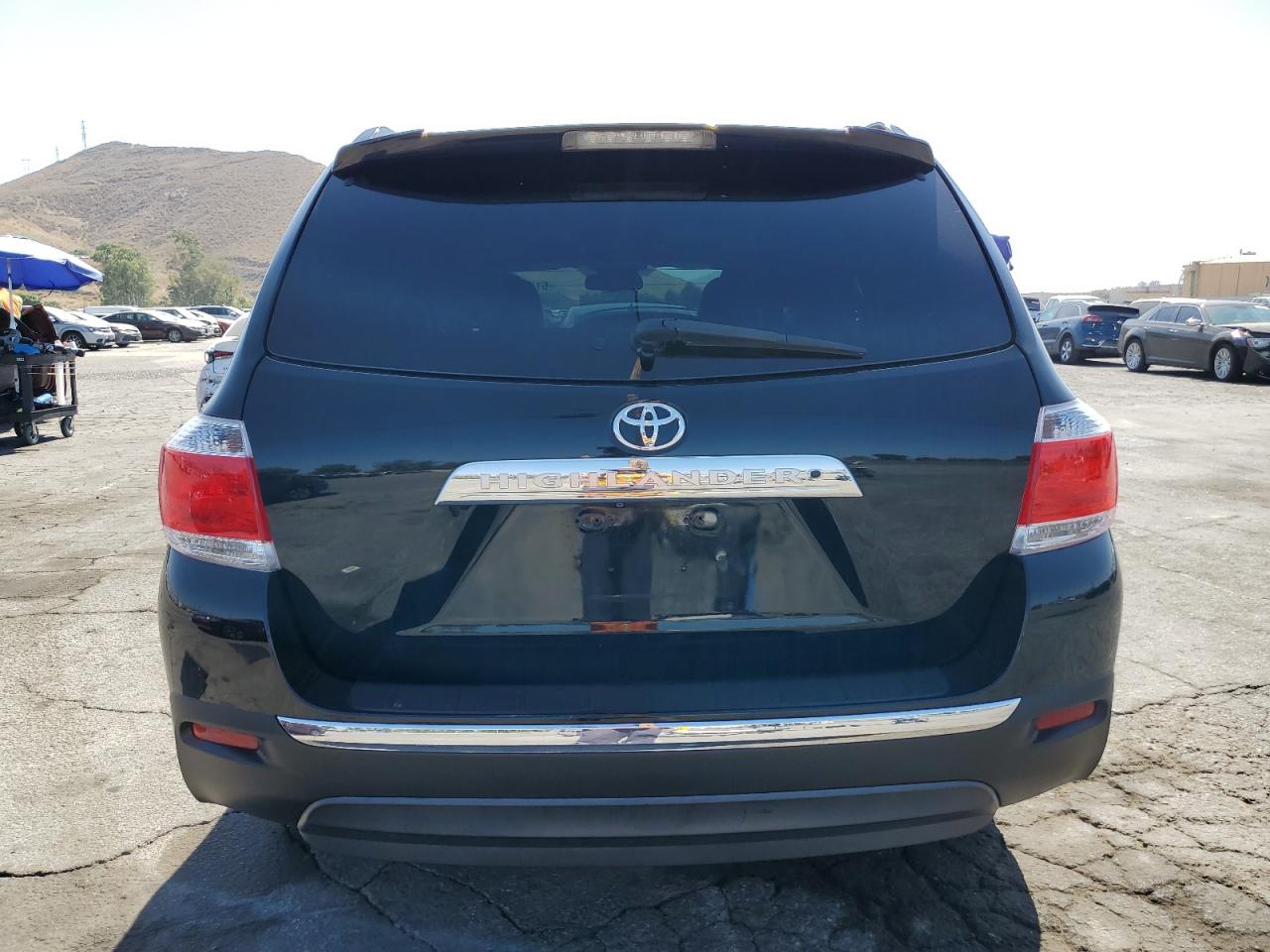 5TDZK3EH2CS053138 2012 Toyota Highlander Base