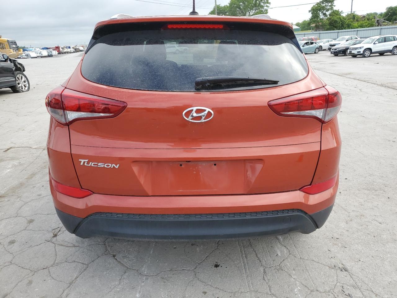 KM8J33A4XGU026005 2016 Hyundai Tucson Limited