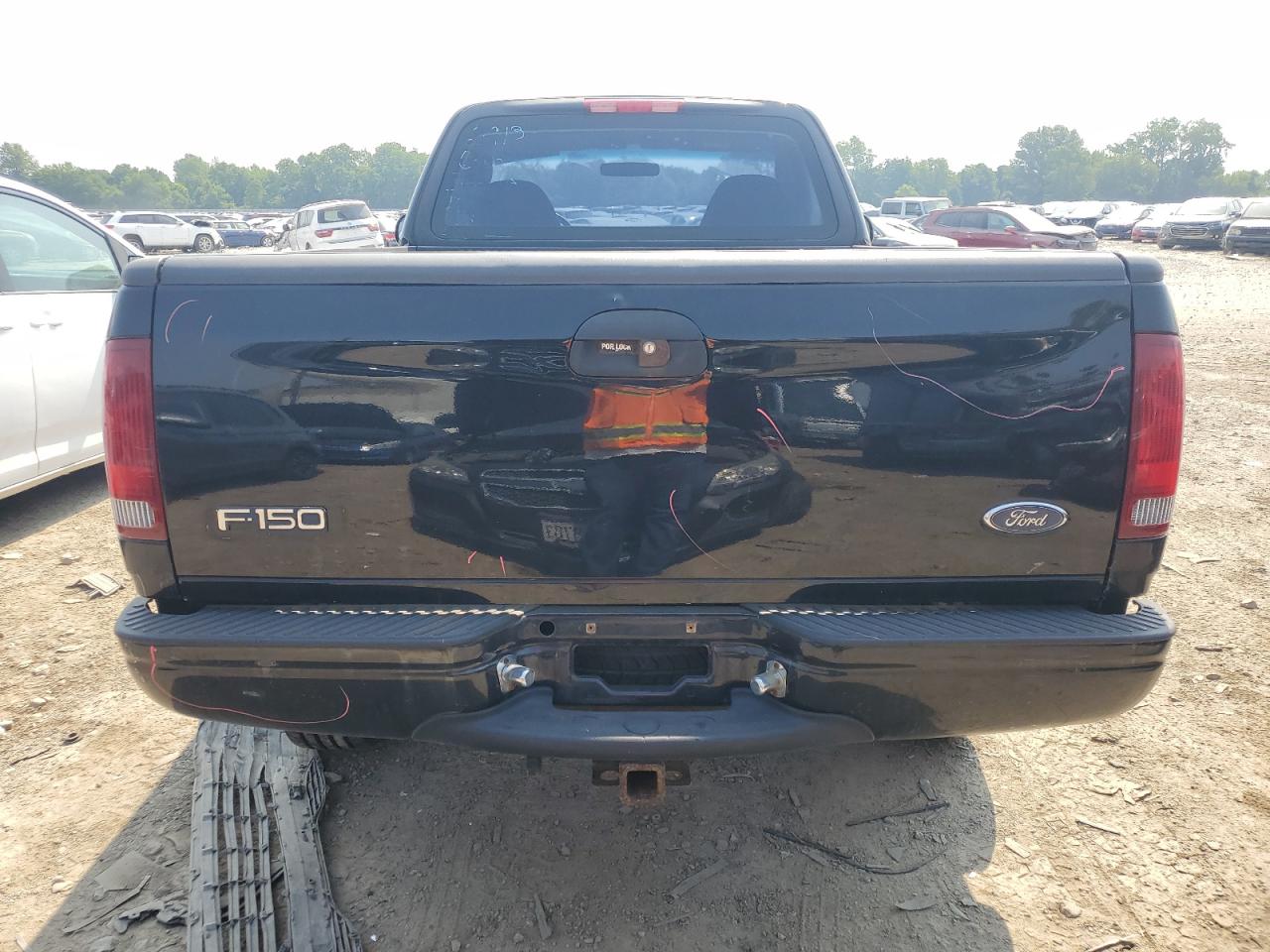 1FTRF18232NA87965 2002 Ford F150