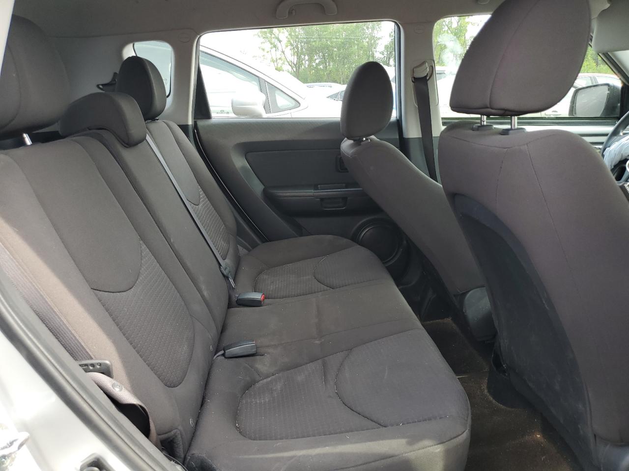 KNDJT2A1XB7307085 2011 Kia Soul