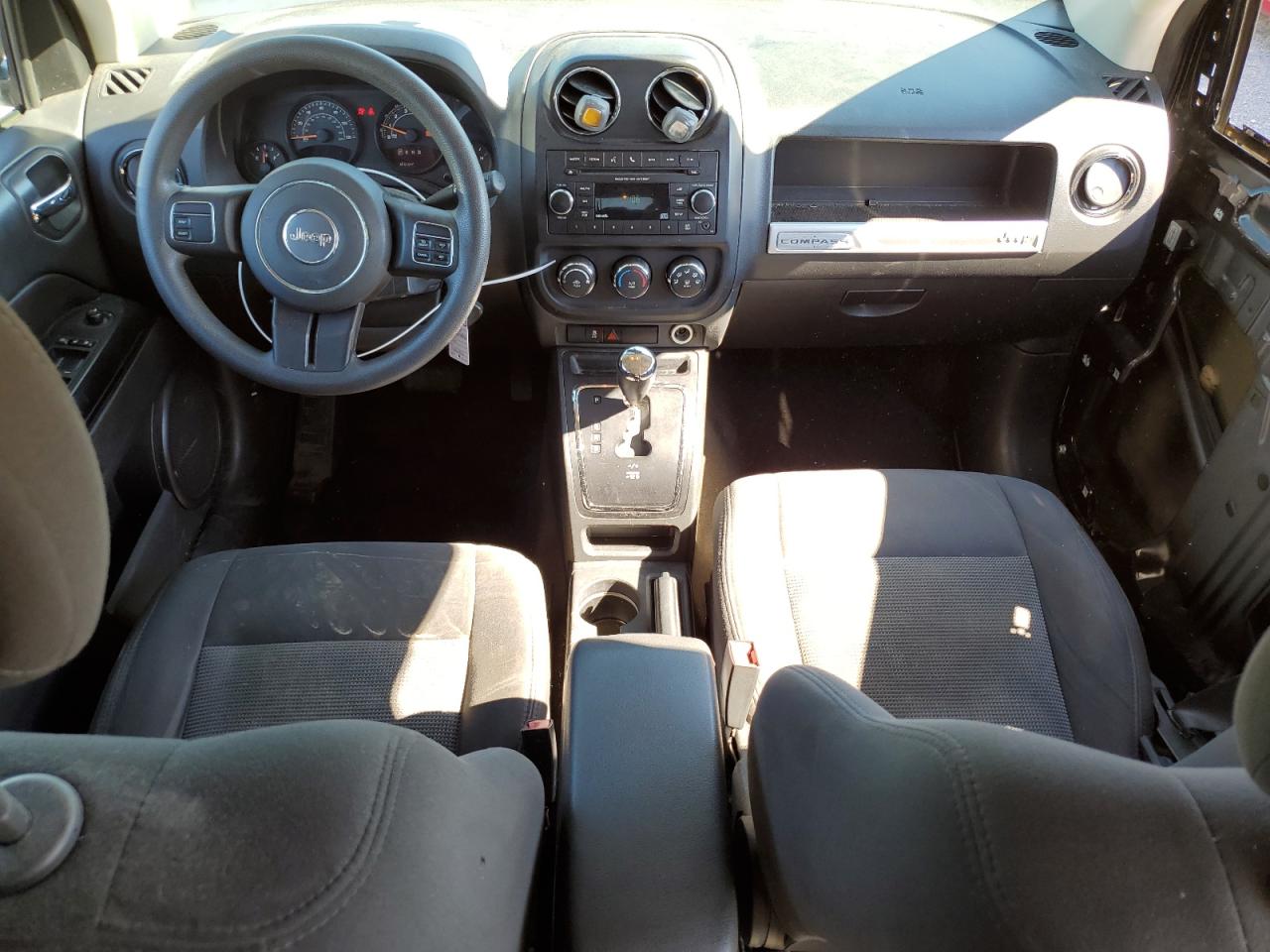 1C4NJCBAXGD609271 2016 Jeep Compass Sport