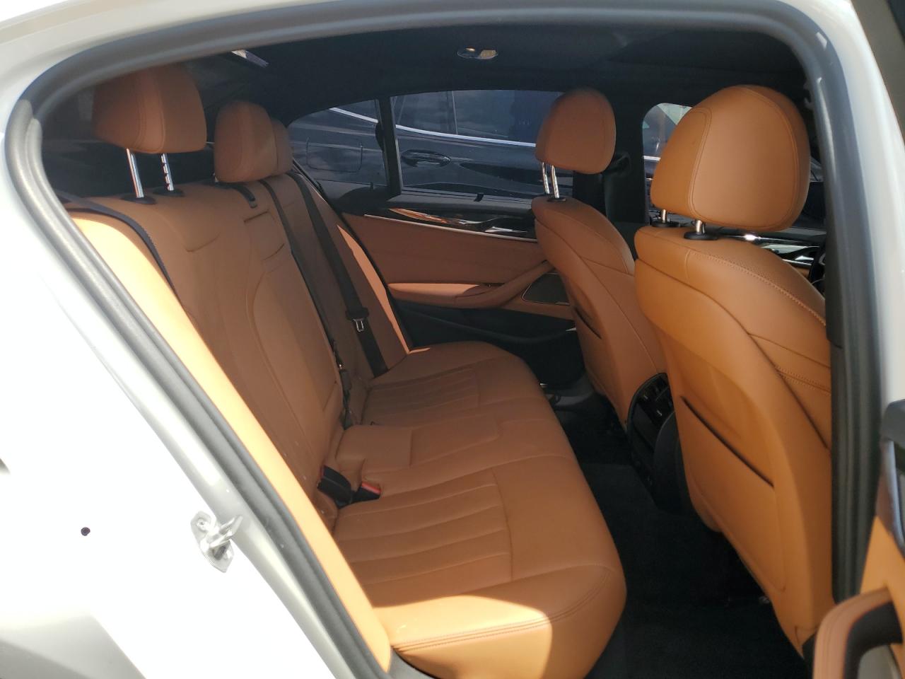 WBA53BH08MWX33670 2021 BMW 530 I