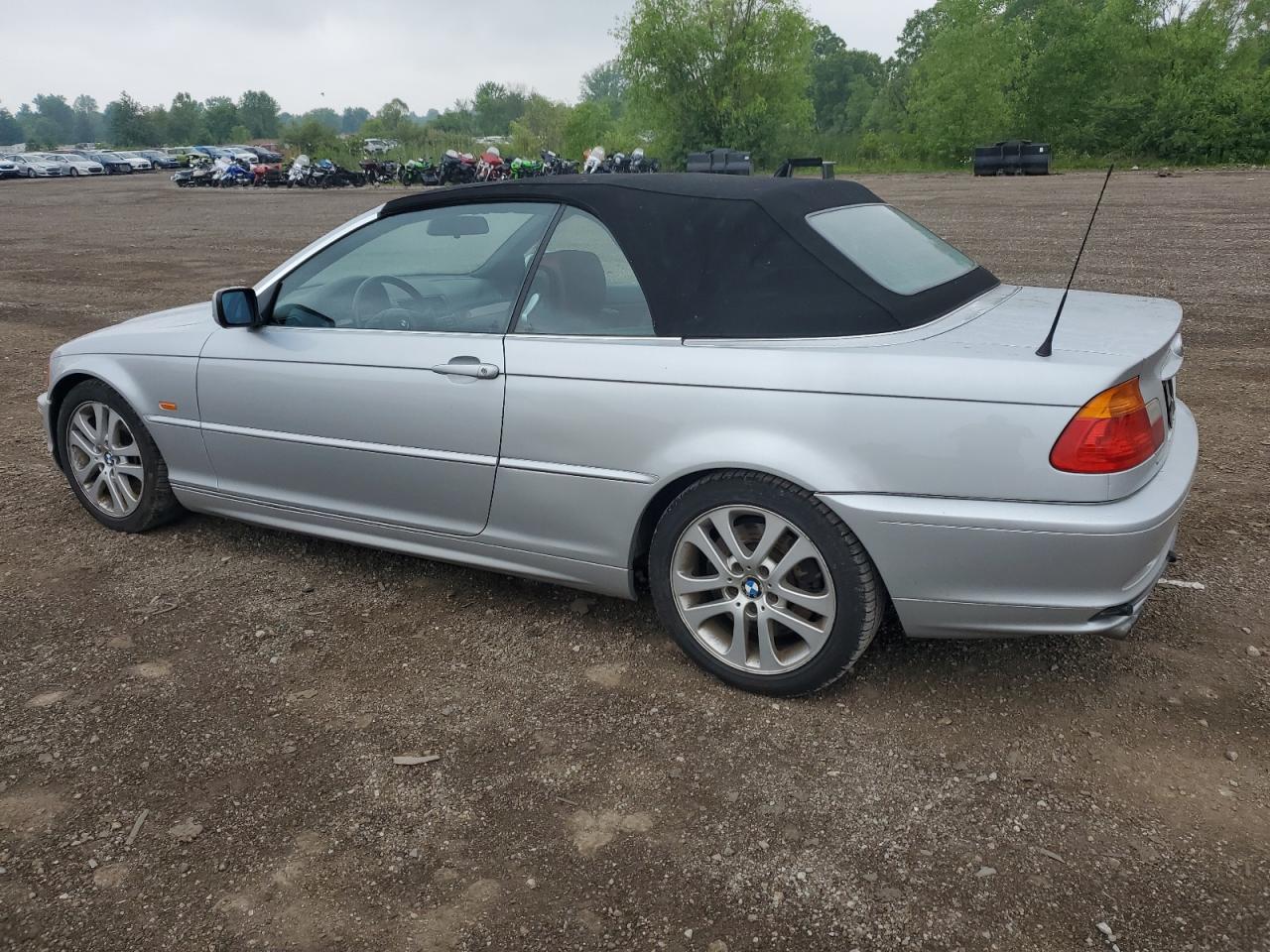 WBABS53471JU85809 2001 BMW 330 Ci