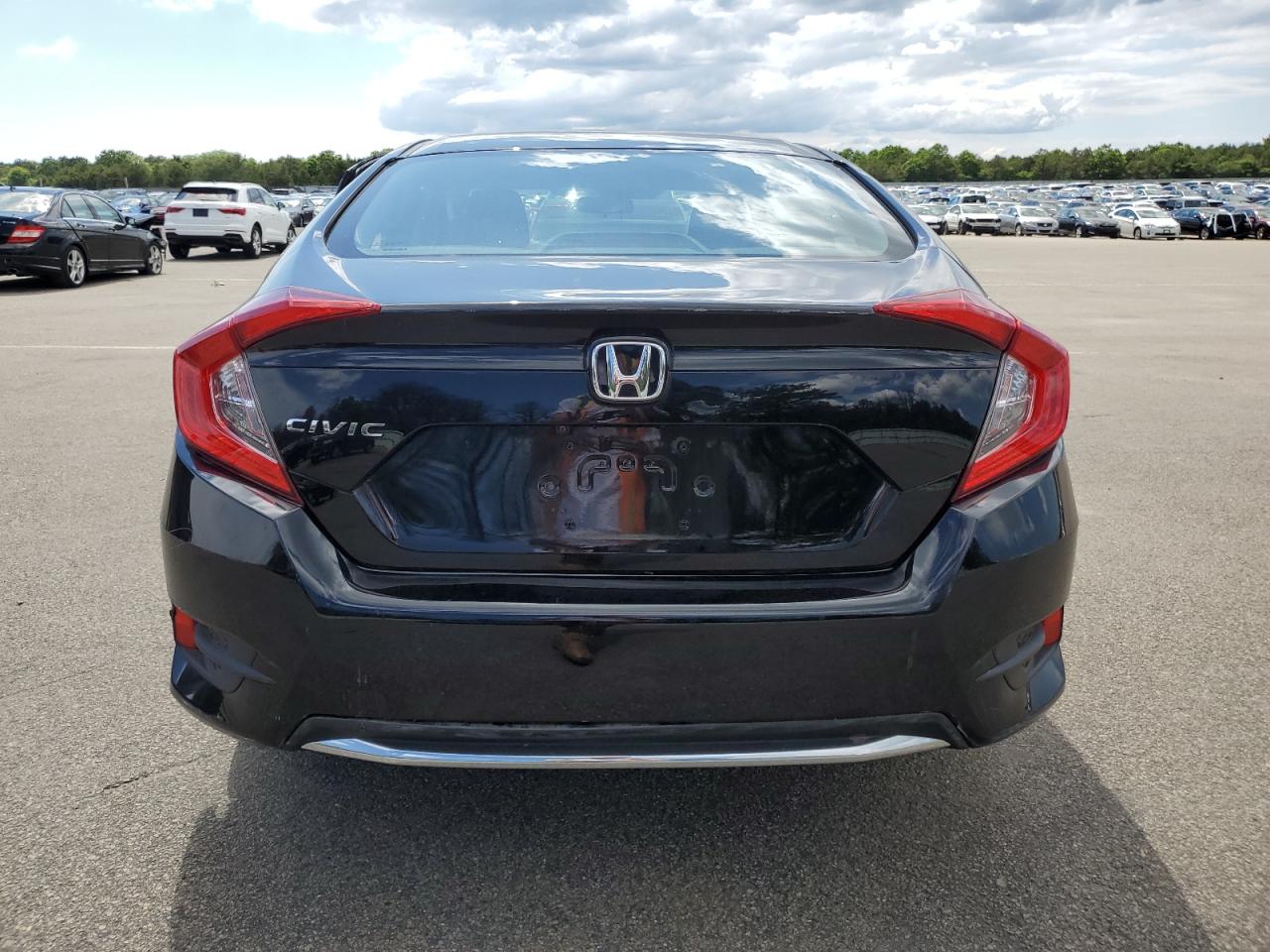 2HGFC2F60KH504749 2019 Honda Civic Lx