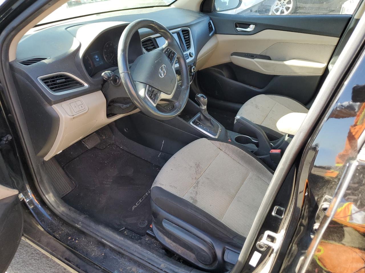 3KPC34A35KE052335 2019 Hyundai Accent Limited