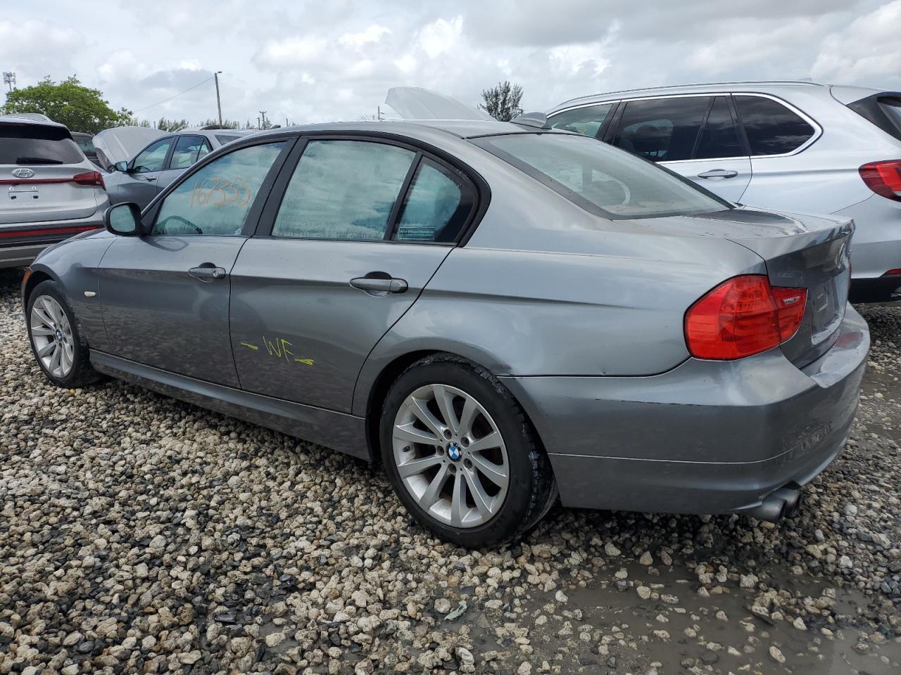 WBAPH7G51BNN06490 2011 BMW 328 I