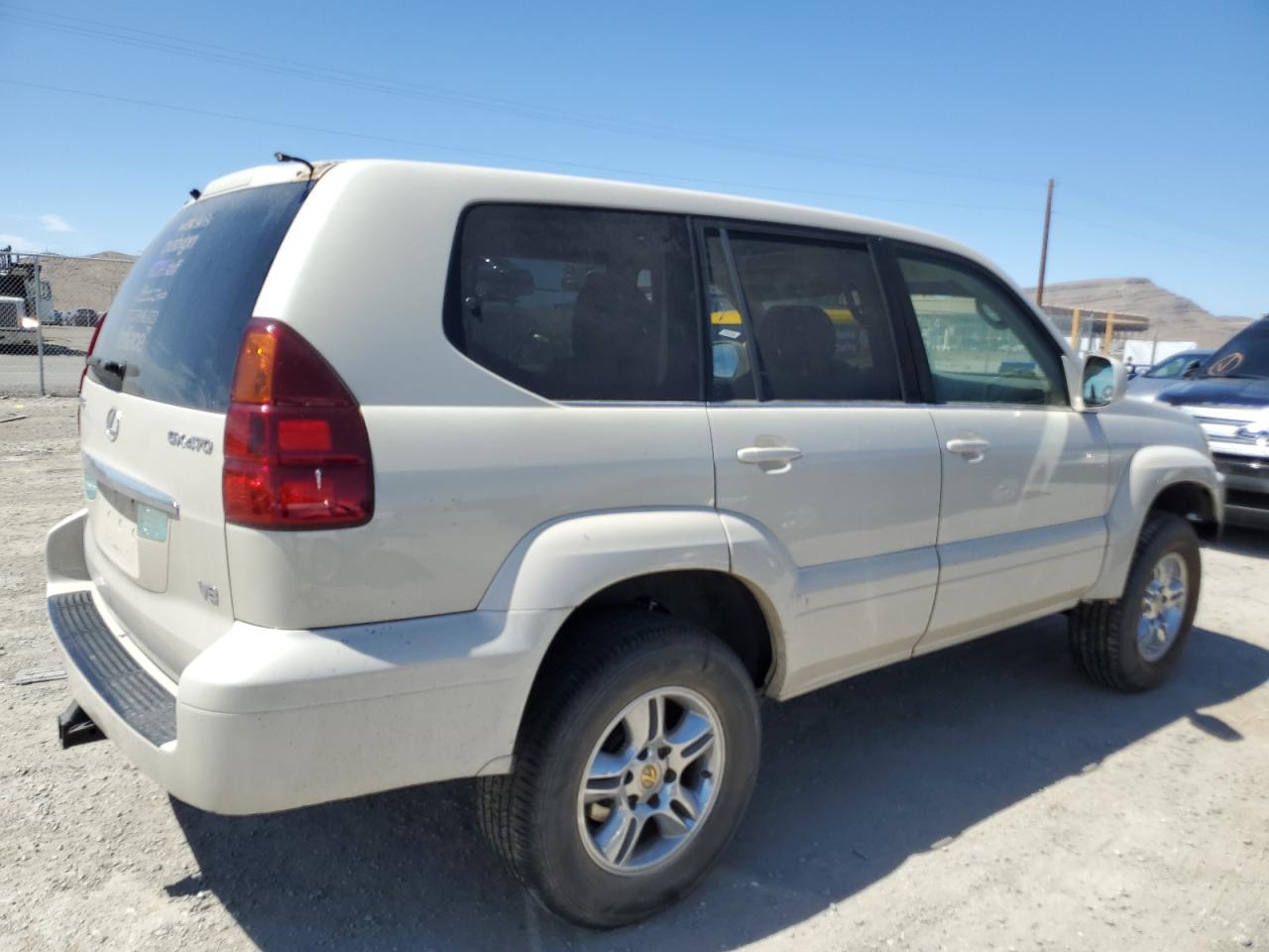 JTJBT20X330013884 2003 Lexus Gx 470