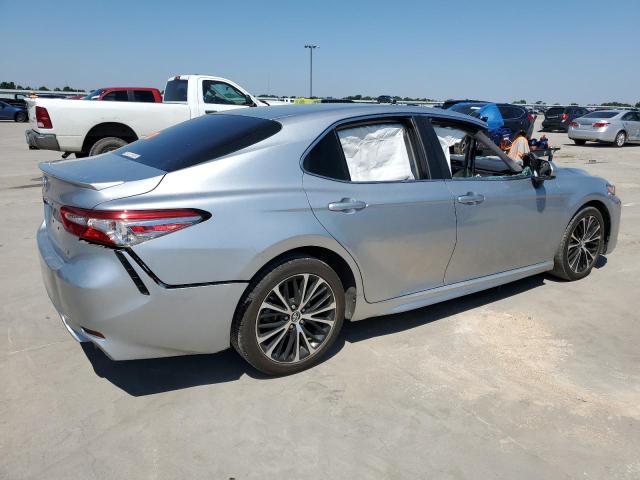 VIN 4T1B11HK8JU121575 2018 Toyota Camry, L no.3