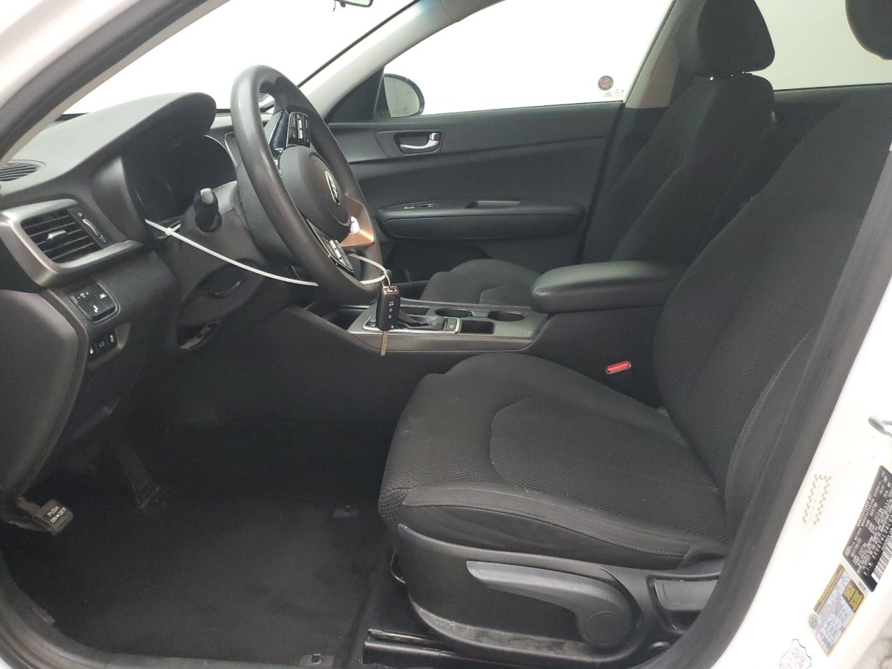 5XXGT4L34LG451440 2020 Kia Optima Lx