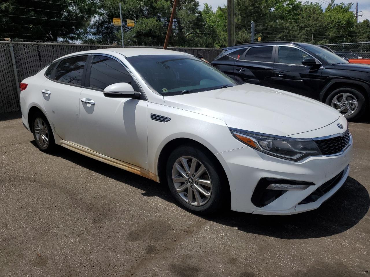 2020 Kia Optima Lx vin: 5XXGT4L37LG388740