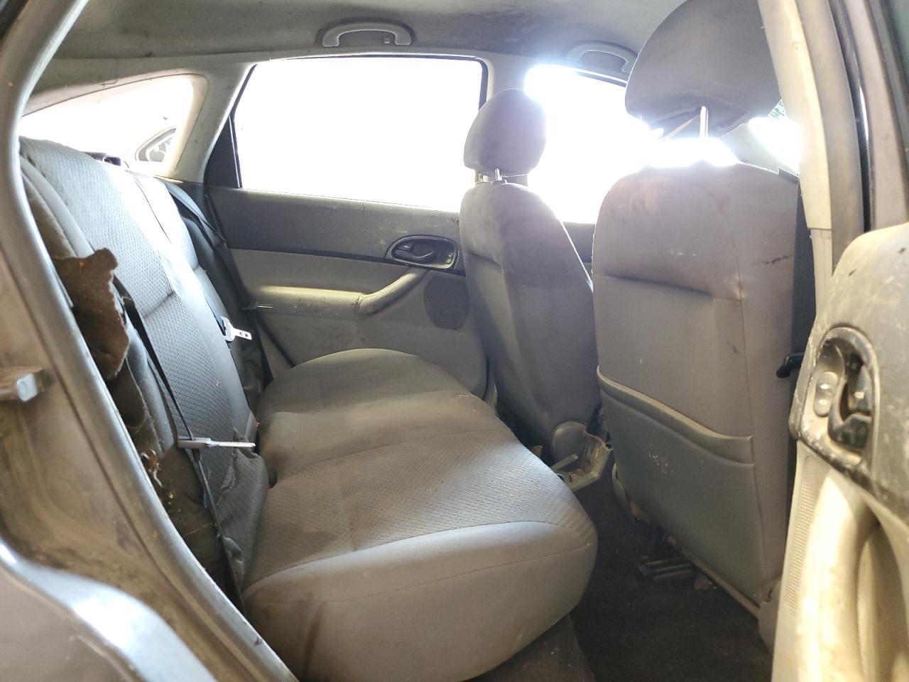 1FAHP37N97W265045 2007 Ford Focus Zx5