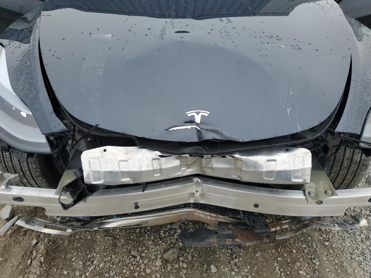 7SAYGDED2RF016204 2024 Tesla Model Y