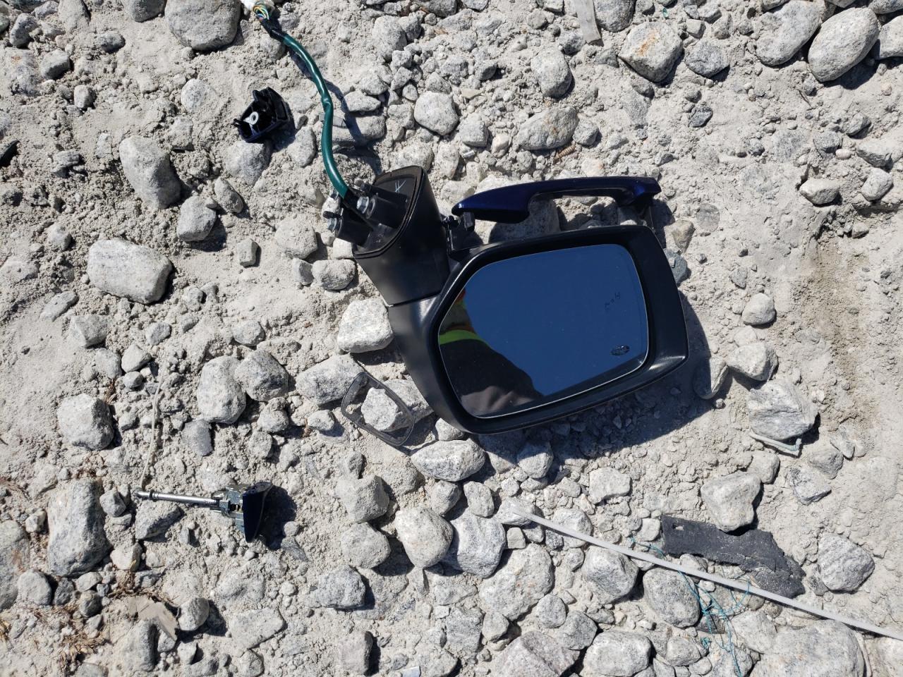 4S3BNBL69F3016680 2015 Subaru Legacy 2.5I Limited