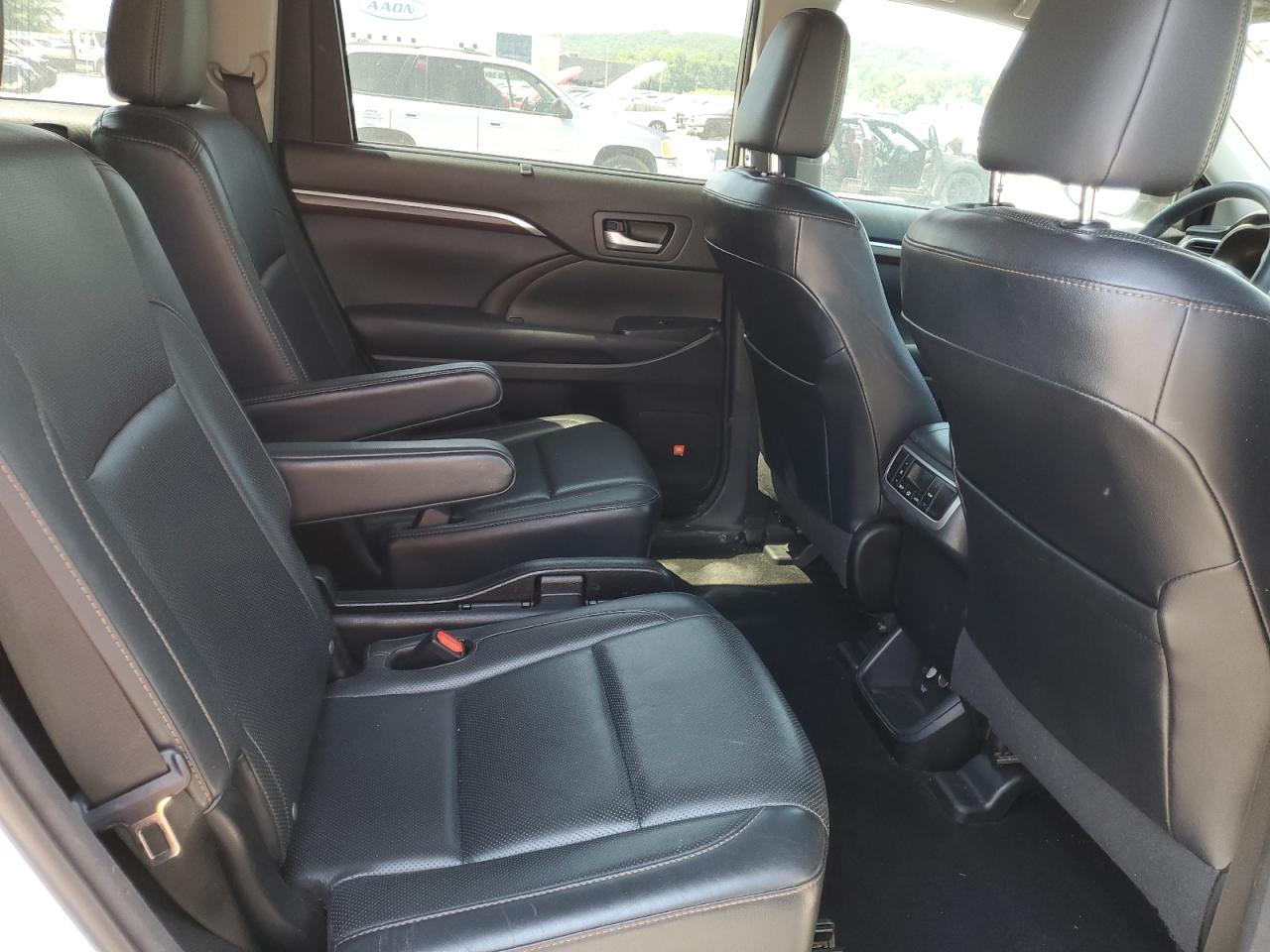 5TDYKRFH7GS147101 2016 Toyota Highlander Limited