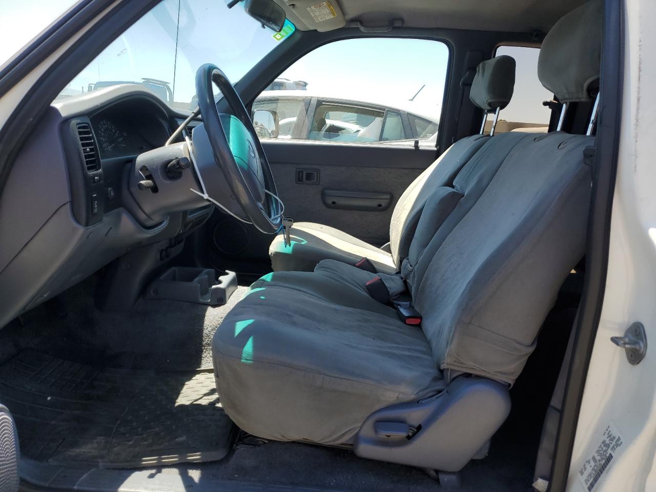 4TAVN52NXWZ160481 1998 Toyota Tacoma Xtracab