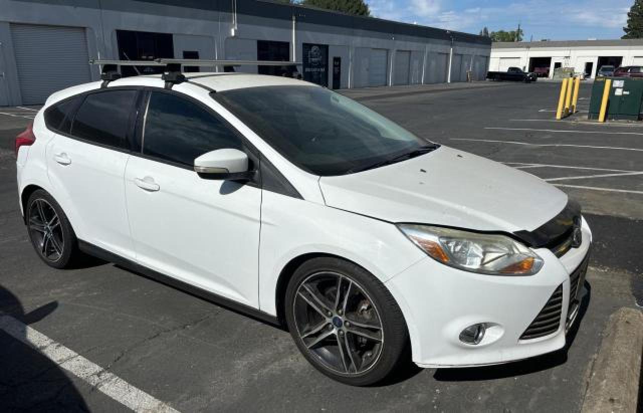 2014 Ford Focus Se vin: 1FADP3K29EL421336