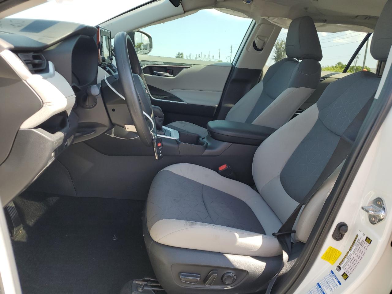 2T3P1RFV1NC313324 2022 Toyota Rav4 Xle