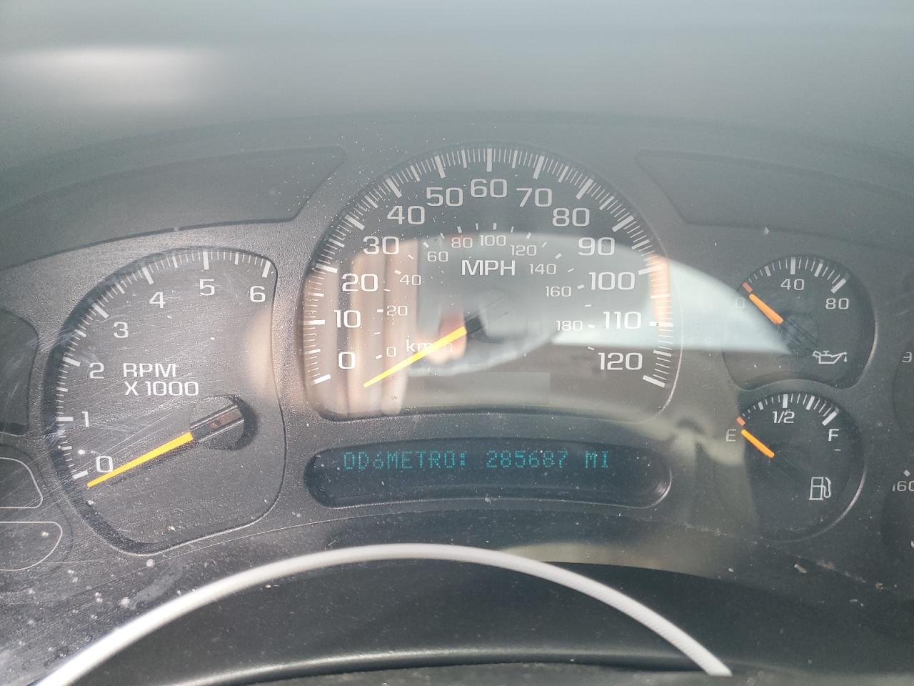 1GNEK13TX5J266050 2005 Chevrolet Tahoe K1500