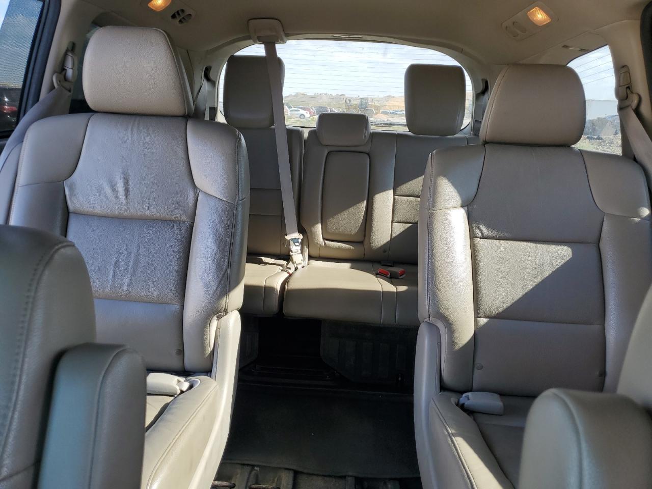 5FNRL5H98BB047022 2011 Honda Odyssey Touring