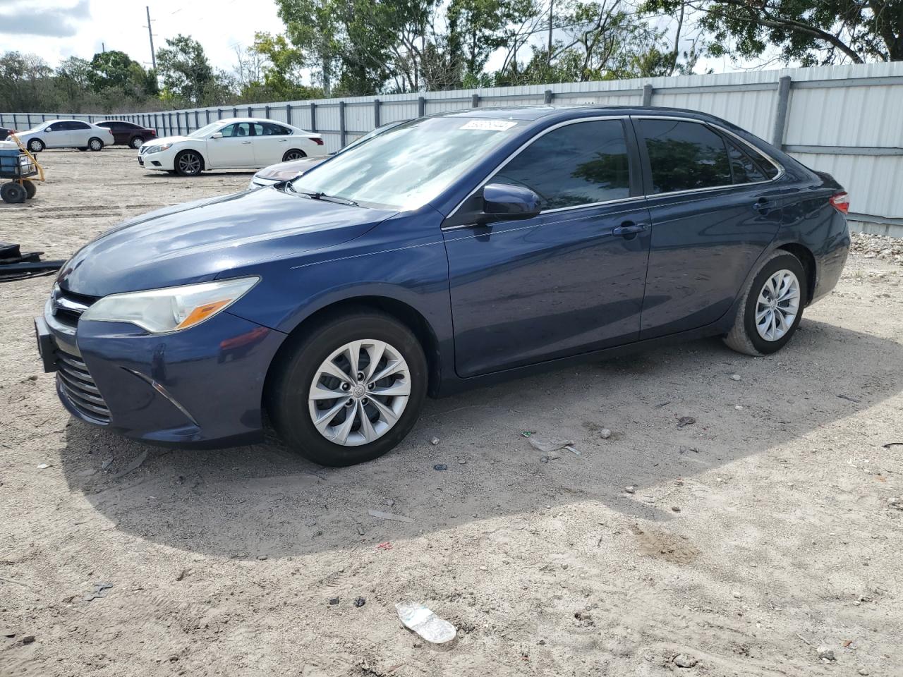 4T4BF1FK7GR546966 2016 Toyota Camry Le