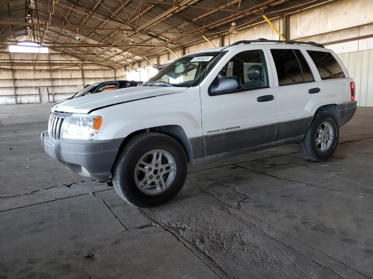 1J4G248N4YC182340 2000 Jeep Grand Cherokee Laredo