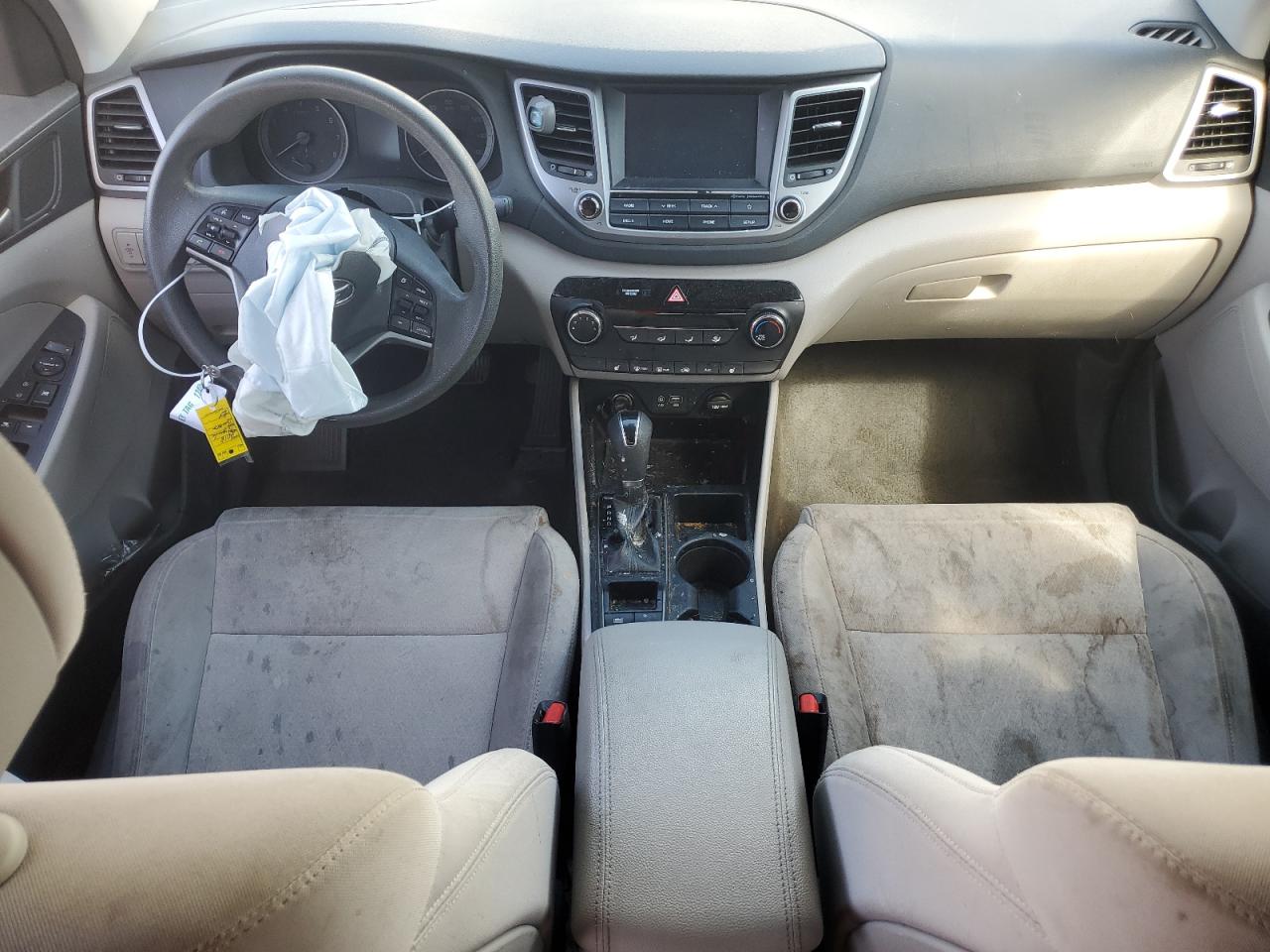 KM8J33A48JU663630 2018 Hyundai Tucson Sel