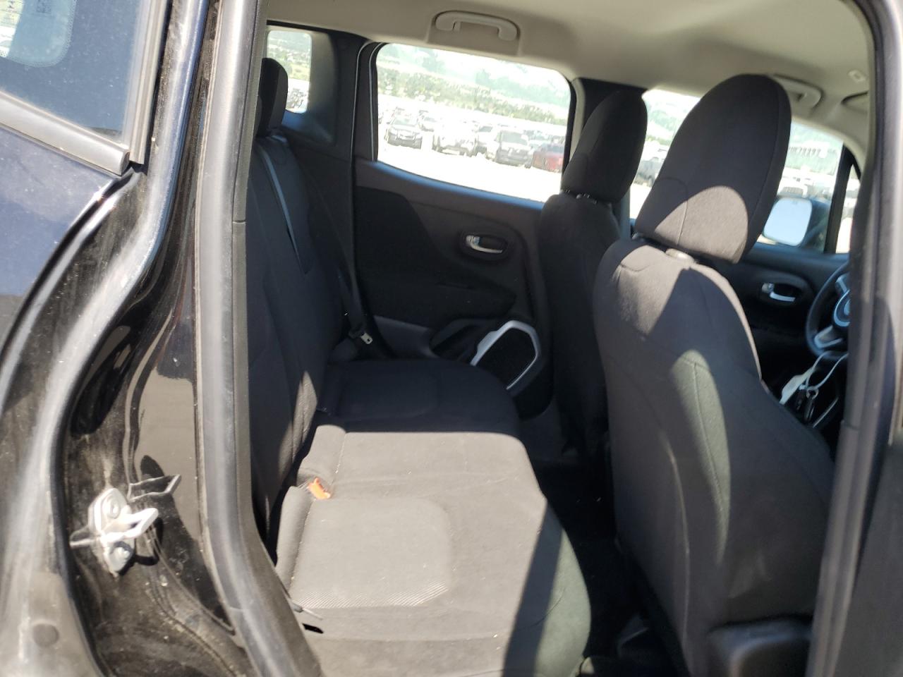 ZACCJBAB1JPG98331 2018 Jeep Renegade Sport