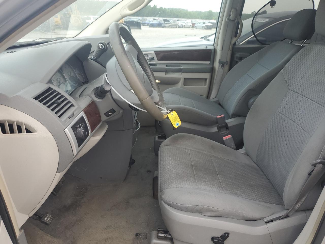 2A4RR5D18AR451224 2010 Chrysler Town & Country Touring