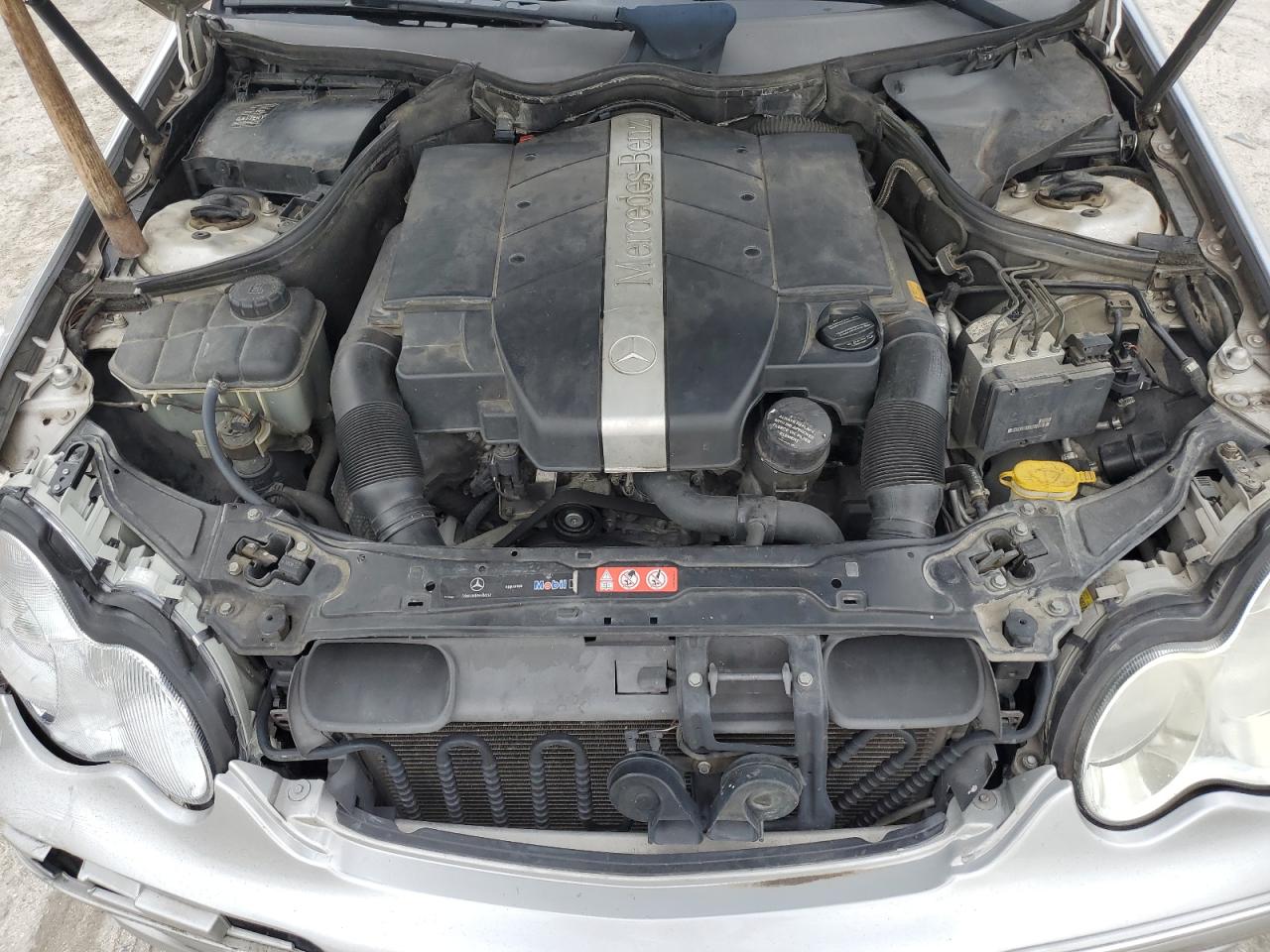 WDBRF64J95F586597 2005 Mercedes-Benz C 320