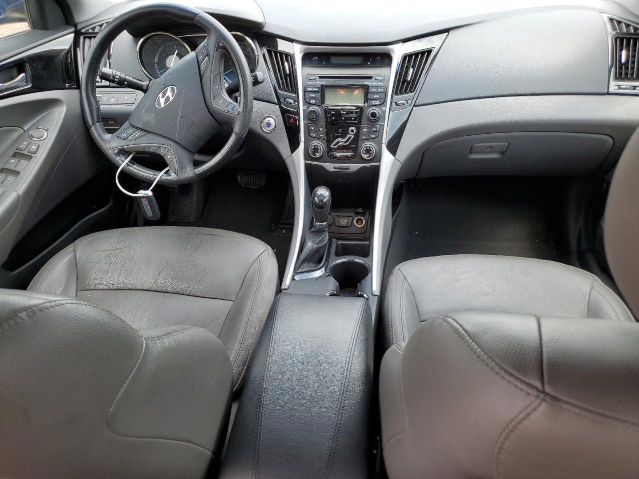 5NPEC4AC7DH516717 2013 Hyundai Sonata Se