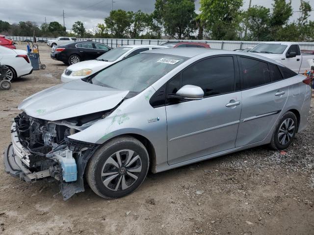 2017 TOYOTA PRIUS