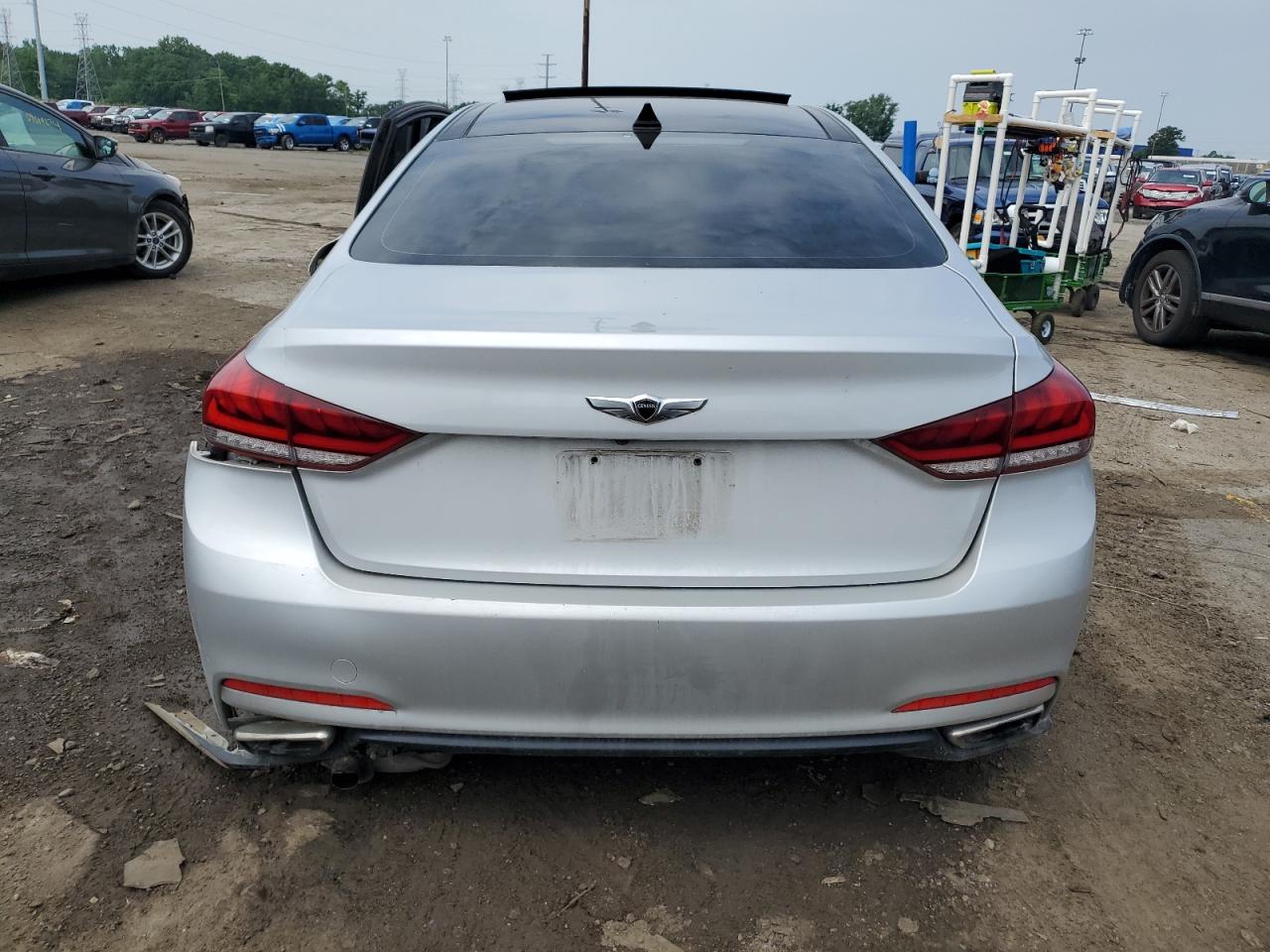 KMHGN4JE0GU137231 2016 Hyundai Genesis 3.8L