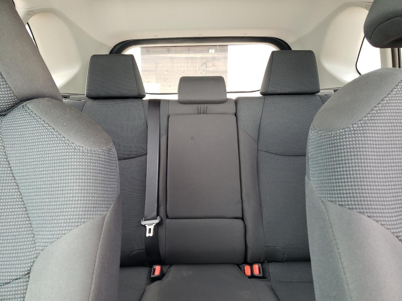 2T3G1RFV0NC289730 2022 Toyota Rav4 Le