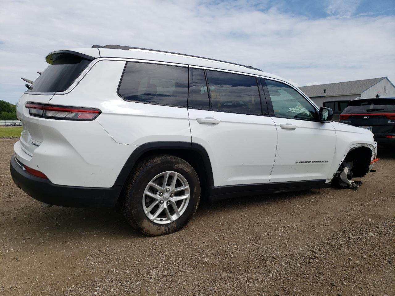1C4RJKAG9P8812811 2023 Jeep Grand Cherokee L Laredo 1C4RJKAG9P8812811 2023 Jeep Grand Cherokee L Laredo