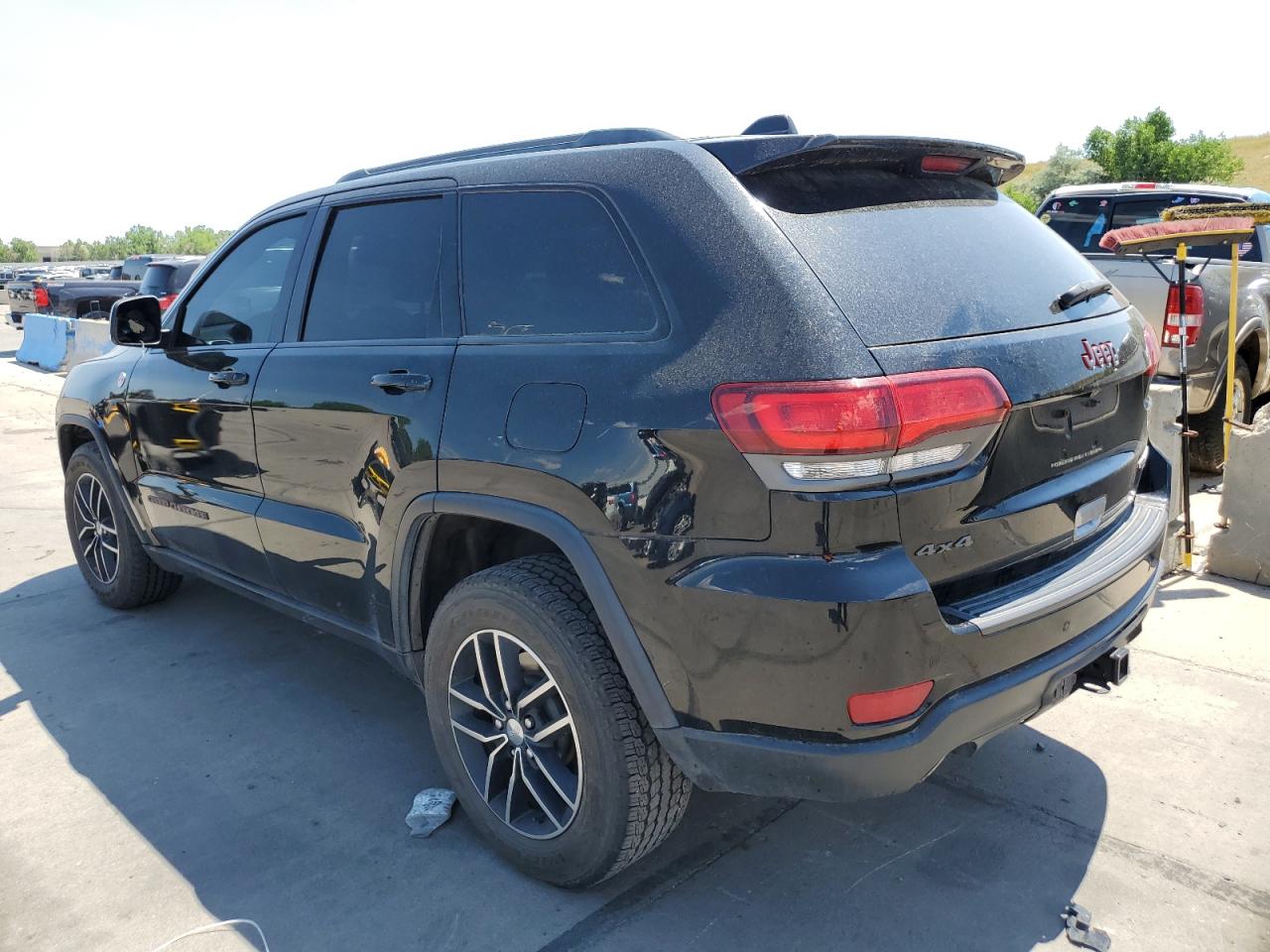 2018 Jeep Grand Cherokee Trailhawk vin: 1C4RJFLG8JC192610