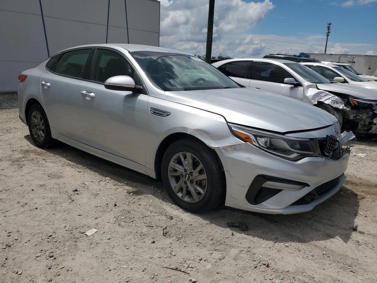 5XXGT4L34KG335847 2019 Kia Optima Lx