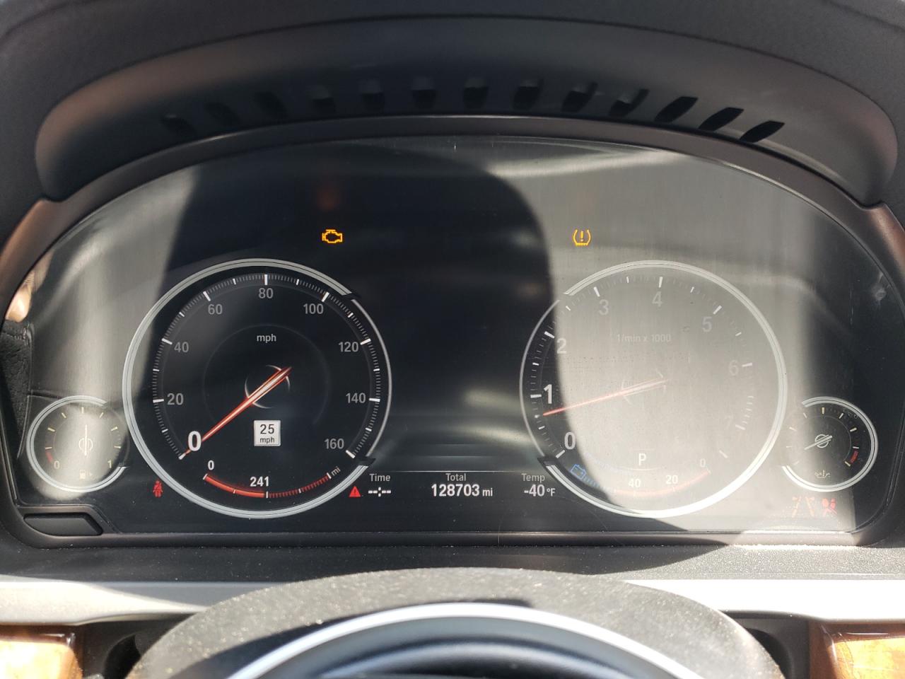 WBAYF4C5XFD873933 2015 BMW 740 Lxi