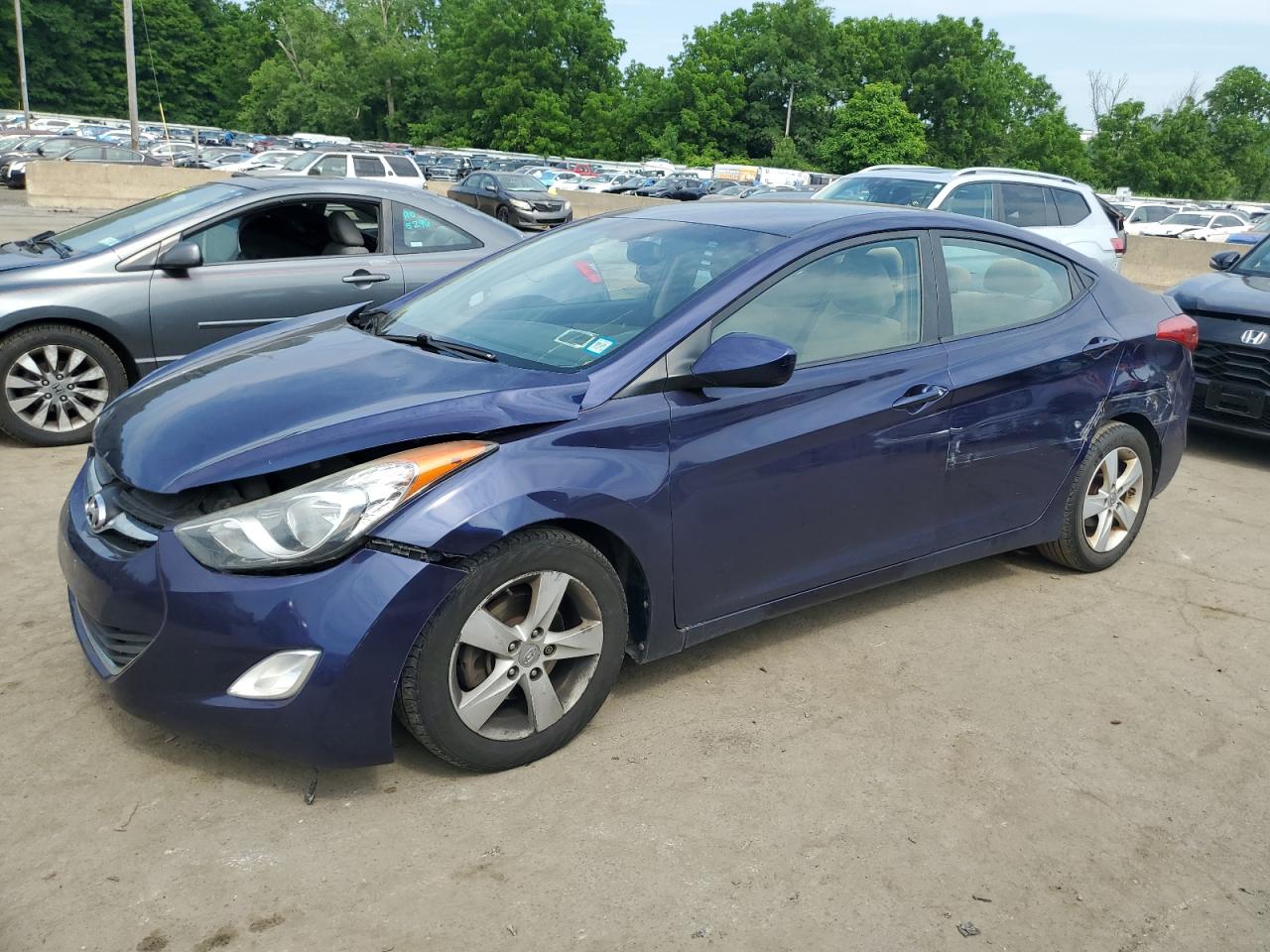 5NPDH4AE9DH316517 2013 Hyundai Elantra Gls