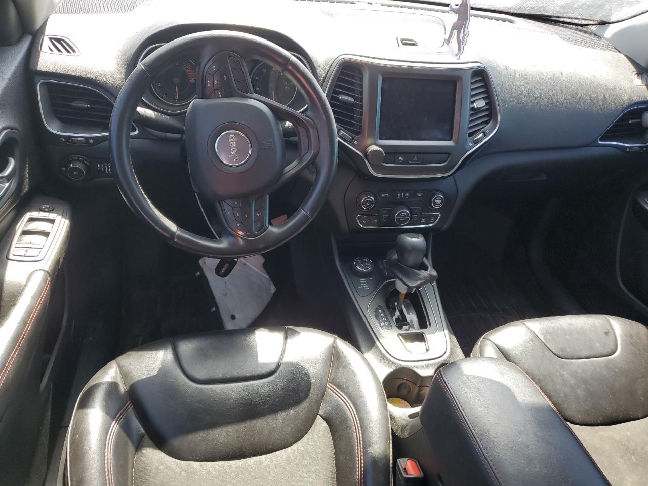 1C4PJMBNXKD437284 2019 Jeep Cherokee Trailhawk