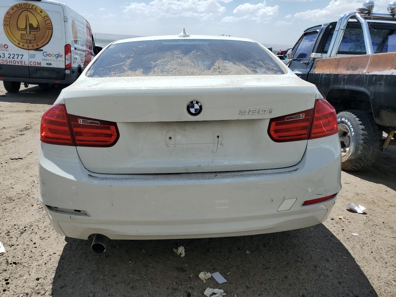 WBA3B1C53FK139070 2015 BMW 320 I