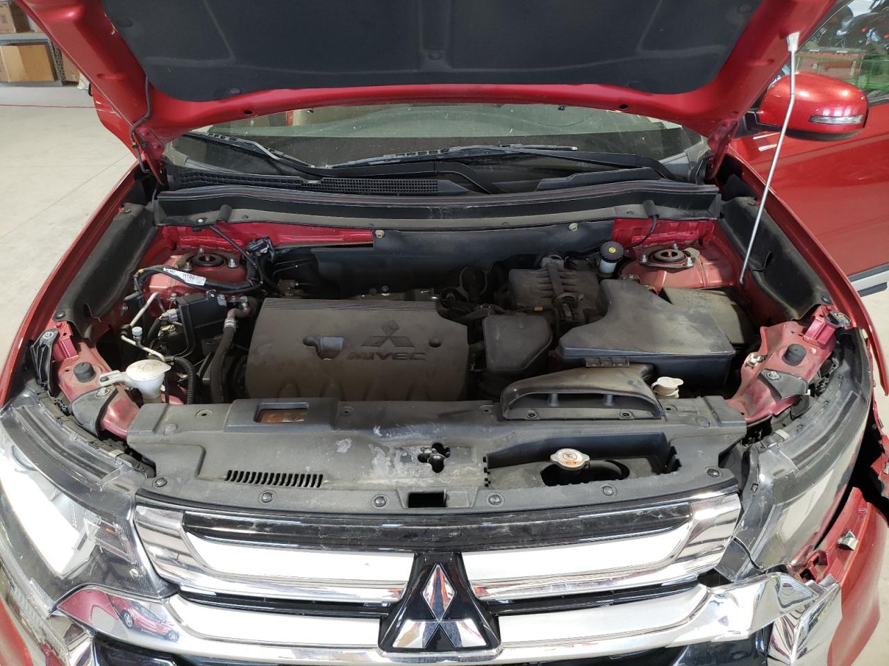 JA4AD3A3XGZ019996 2016 Mitsubishi Outlander Se