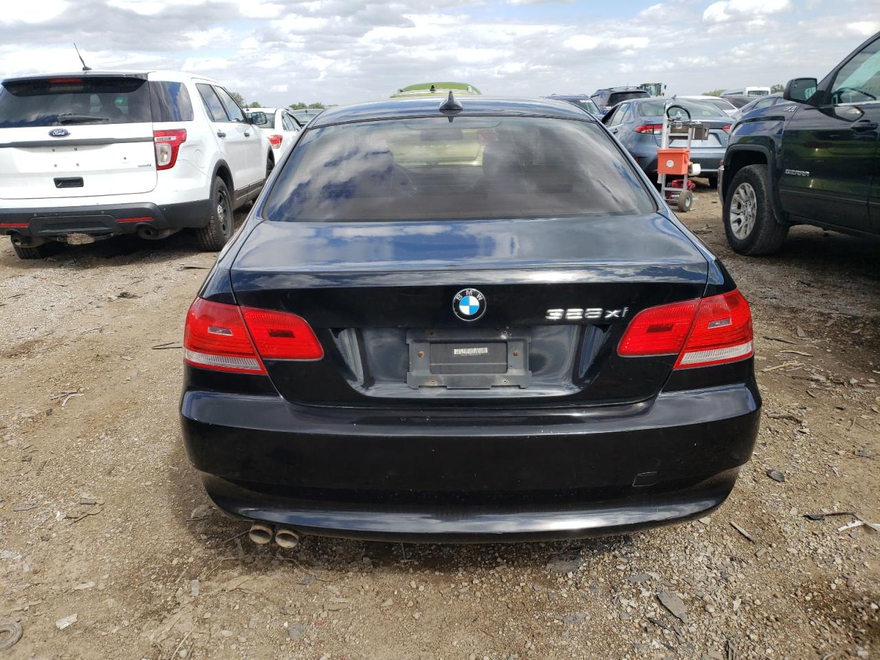 WBAWC33507PD05817 2007 BMW 328 Xi