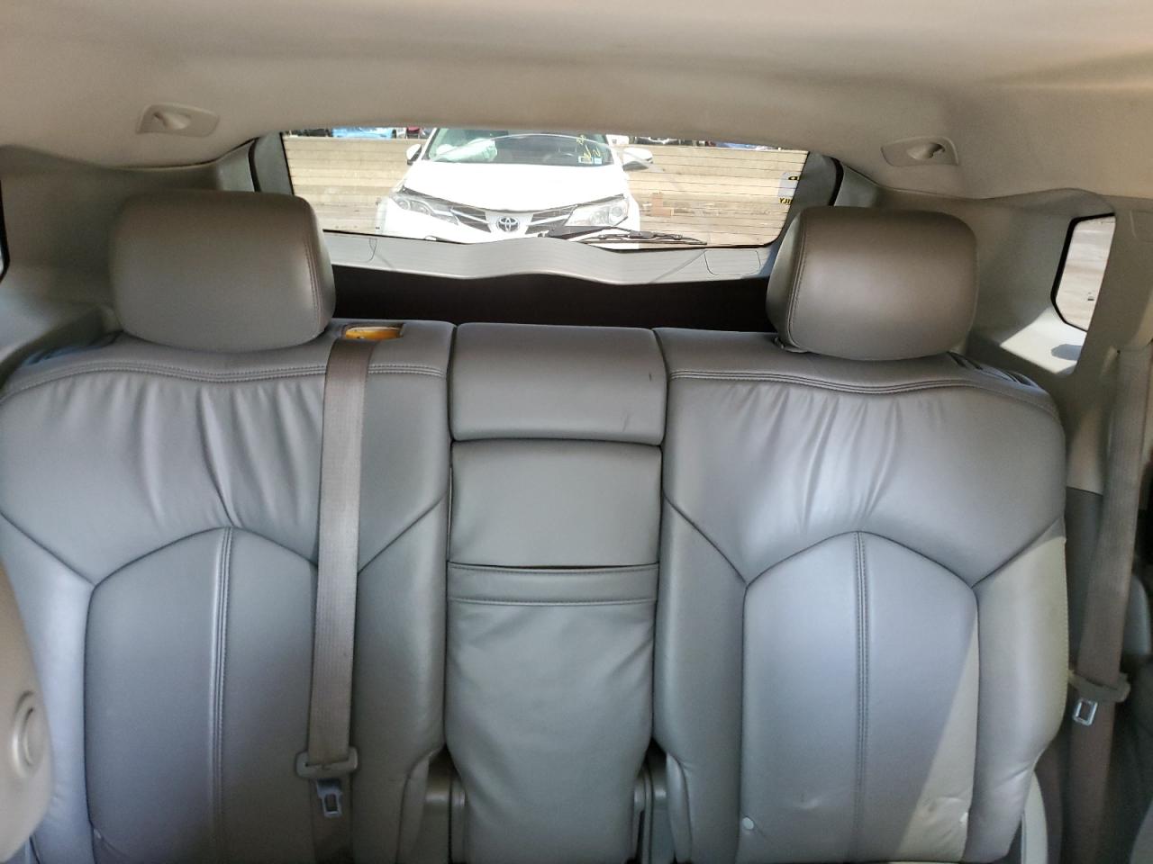 3GYFNGEY0BS565860 2011 Cadillac Srx