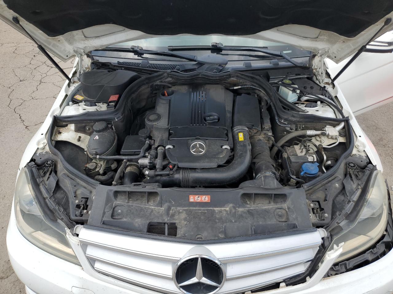 WDDGF4HB7DA776982 2013 Mercedes-Benz C 250