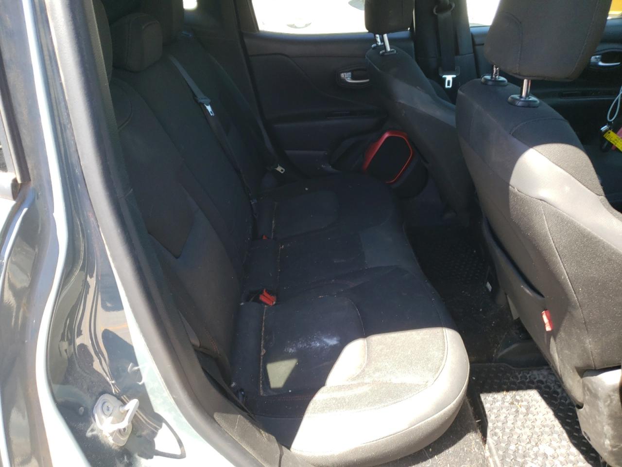 ZACCJBCB2HPE80390 2017 Jeep Renegade Trailhawk