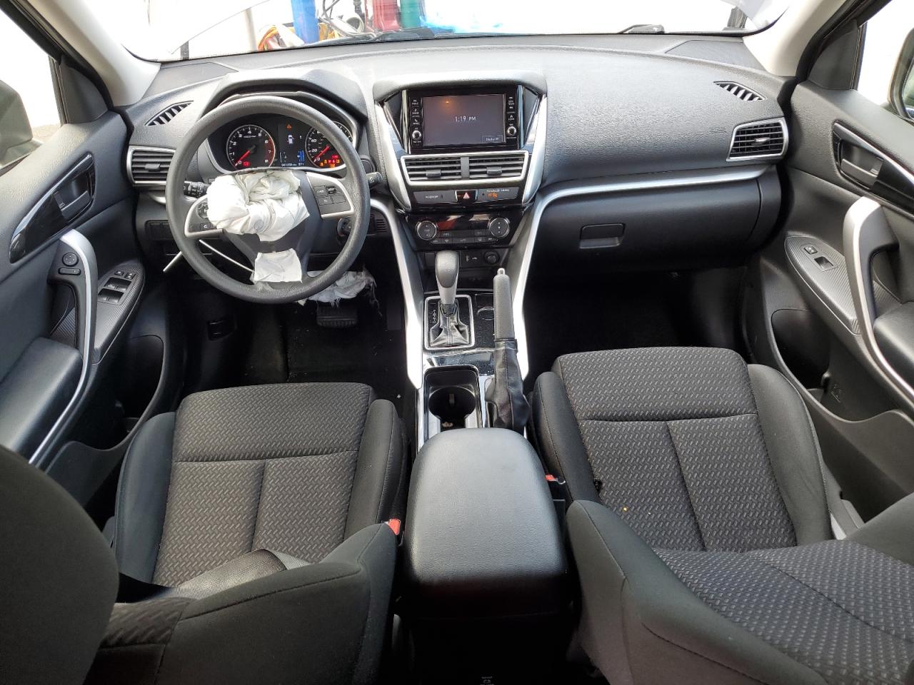 JA4AS3AA8KZ000389 2019 Mitsubishi Eclipse Cross Es